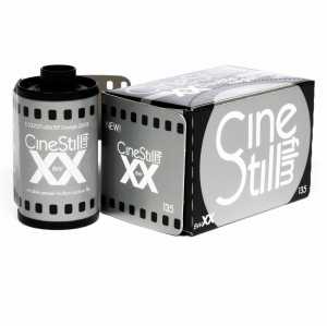 Film fotograficzny CineStill Double-X BW 200/36 negatyw czarno-biały