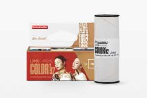 LOMOGRAPHY Film  LomoChrome  Sun- Kissed 400/120 