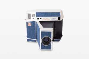 Dwuformatowy aparat natychmiastowy Lomo Instant Square ze szklanym obiektywem