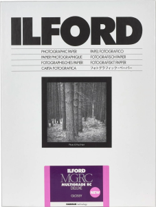 ILFORD MG V Deluxe 30x40/50 szt. błyszczący