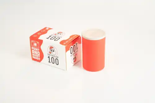 Film fotograficzny SantaColor 100 36 klatek w oryginalnym opakowaniu kartonowym