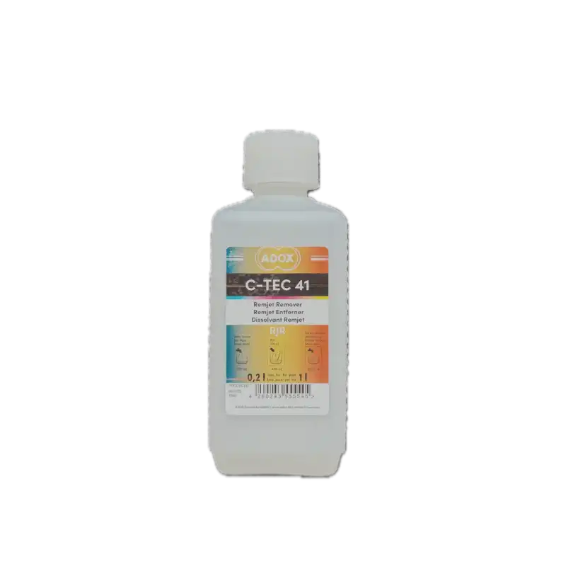 Płyn Adox C-41 Remjet Remover do usuwania warstwy remjet.