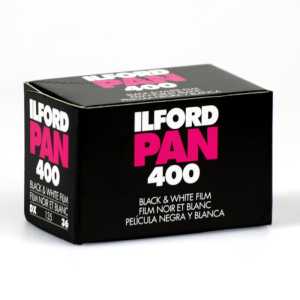 Opakowanie filmu czarno-białego Ilford Pan 400 ISO 400 36 klatek poprzednia wersja